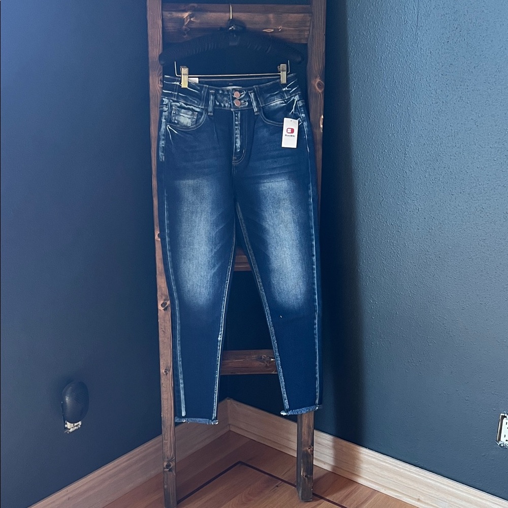 KanCan Dark Wash Ankle Jeans